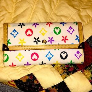 Off brand LV